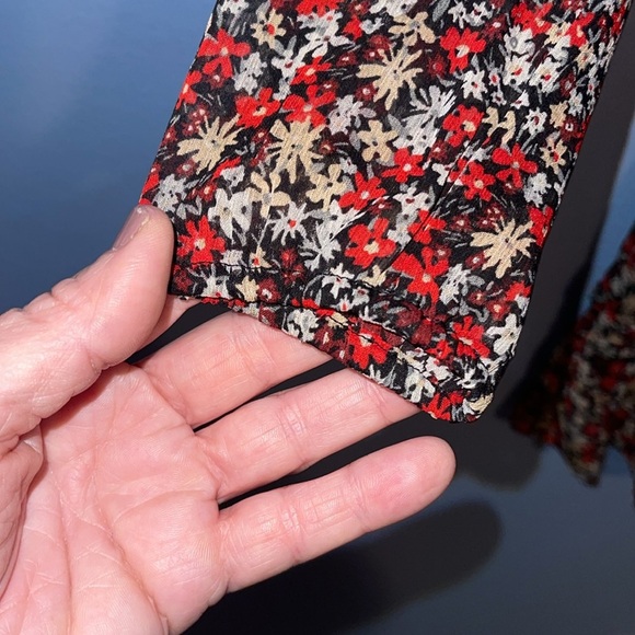 LOFT Sheer Overlay Ruffle Flowy Floral Dress - size XS - NWT. H - Picture 5 of 8